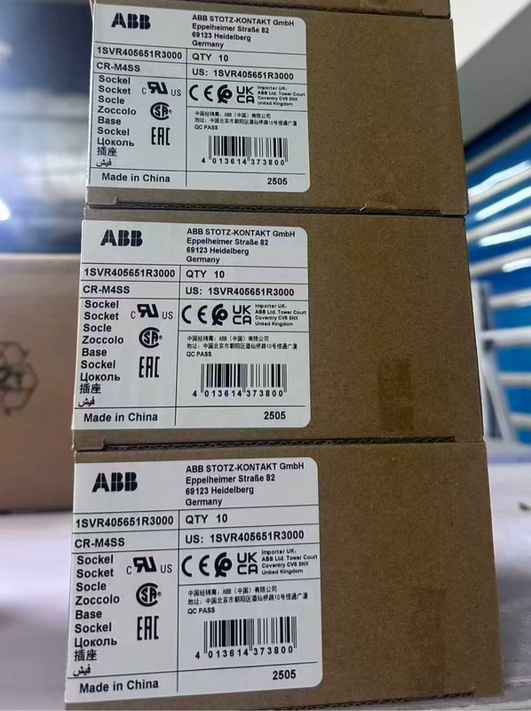 ABB CR-M4SS 1SVR405651R3000 product image